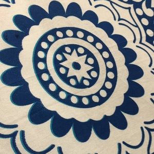 Meet your Posher, Emilia